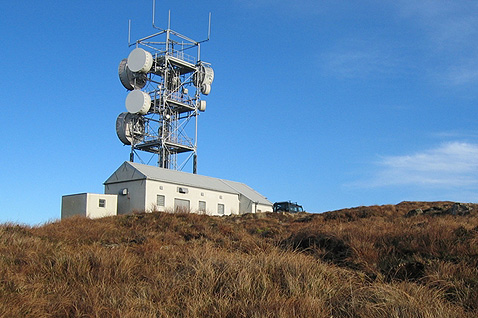 Telecoms mast on Scoval, in the northwest corner of Skye. Picture: John Allan /  Wikimedia Commons